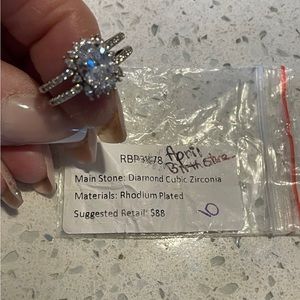 Ring bomb party ring
